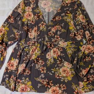 torrid Gray Floral V-Neck Blouse with Pink & Yellow Blossoms